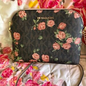 Michael Kors Dome crossbody